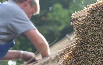 professional Coate thatchers